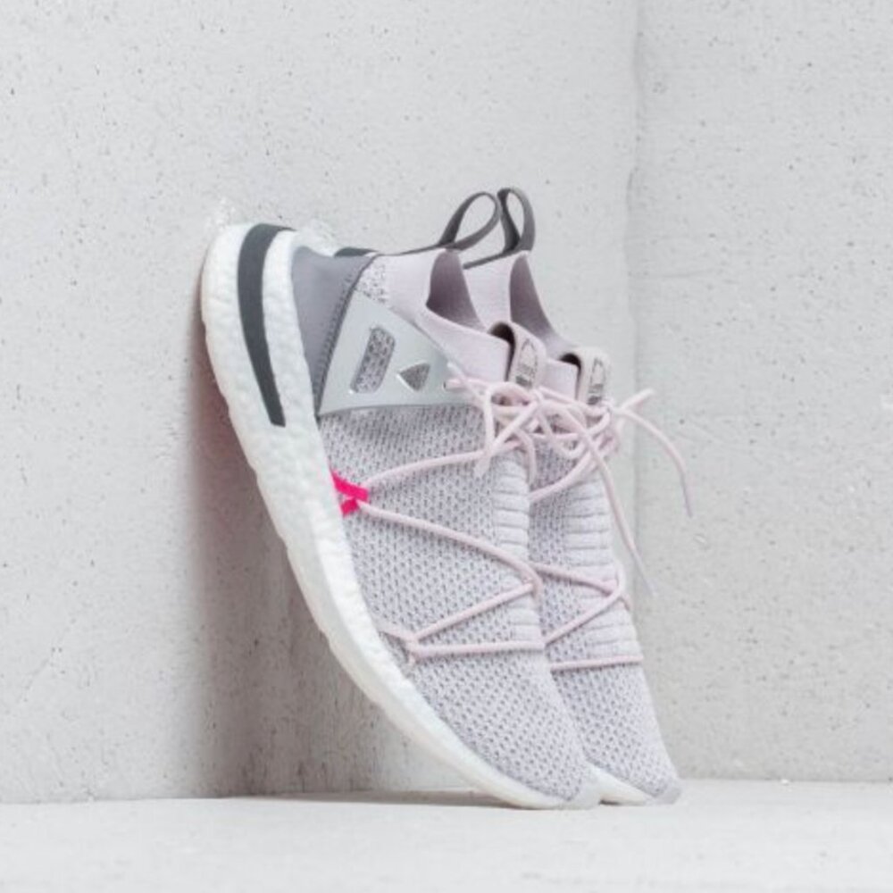 Adidas arkyn pink new no box